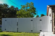 Lasrasy Fence