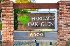 Heritage Oak Glen