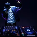 DJ CHUCKIEE