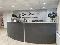 Dr. Leonard Grossman