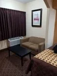 Deluxe Inn & Suites