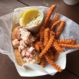 Holbrook's Lobster Wharf Grille