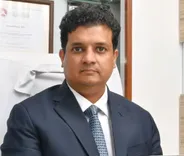 Dr. Gaurav Garg | Hair Transplant Surgeon In Delhi | Dermatologist In Delhi