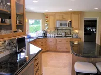 Designer Kitchen & Bathroom Remodeling