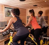 HOTWORX - San Antonio, TX (Bandera)