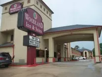 Woodland Inn And Suites