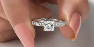 Online Ring Store