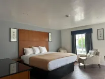 Oceanside Inn and Suites Oceanside