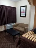 Deluxe Inn & Suites