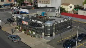 Crosstown Diner