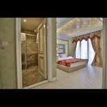 Hotel Queens Land
