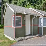 Malahat Bungalows Motel